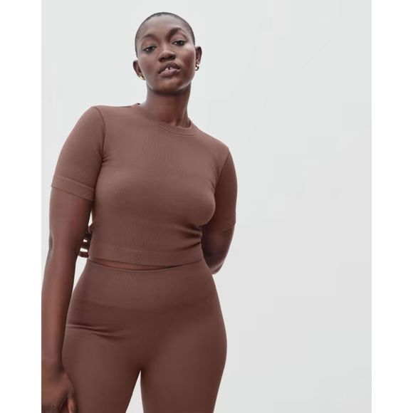 Everlane Seamless SET /Tee & Seamless Biker Short SET in Acorn Size XL/XXL 14-20 - Picture 13 of 15